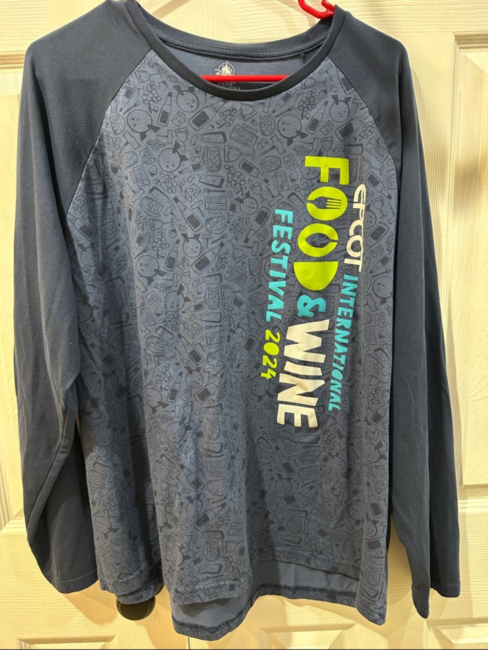 Disney Epcot Food Wine 2024 long sleeved Tee Sz XXL